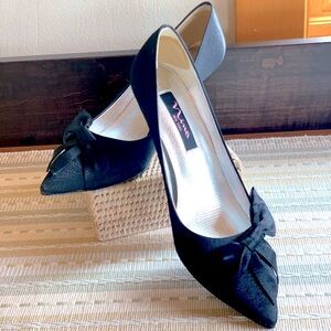 🔥NIB🔥Stunning! Nina Women's Paladin Satin Pump Size 8✨✨✨